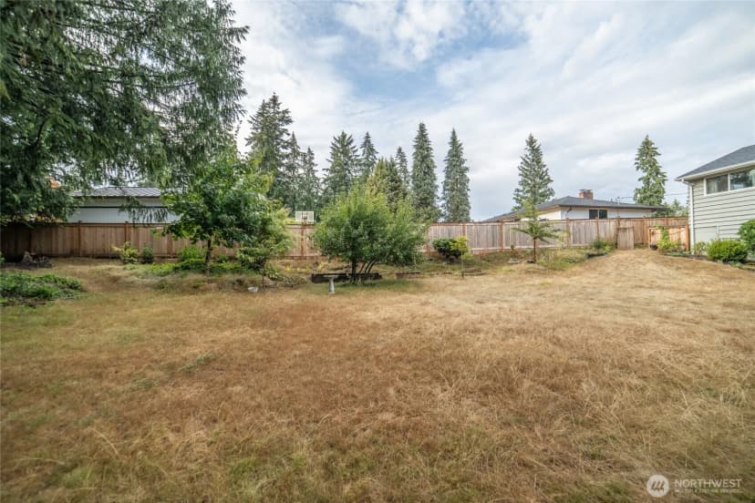 Property photo for 17220 129th Avenue Se, Renton photo 6