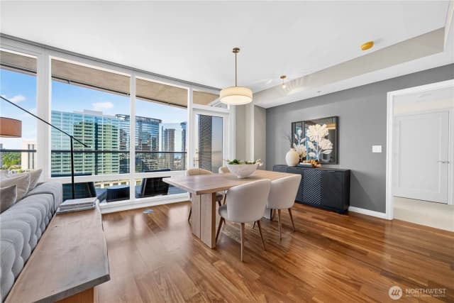 Property photo for 500 106th Avenue Ne #2103, Bellevue photo 4