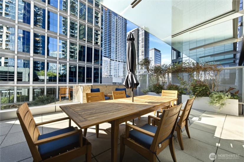 Property photo for 500 106th Avenue Ne #2103, Bellevue photo 36