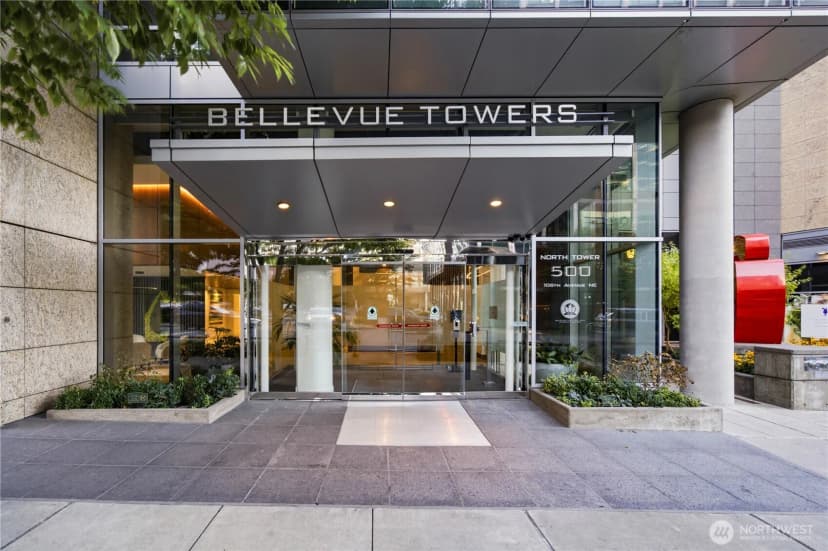 Property photo for 500 106th Avenue Ne #2103, Bellevue photo 2