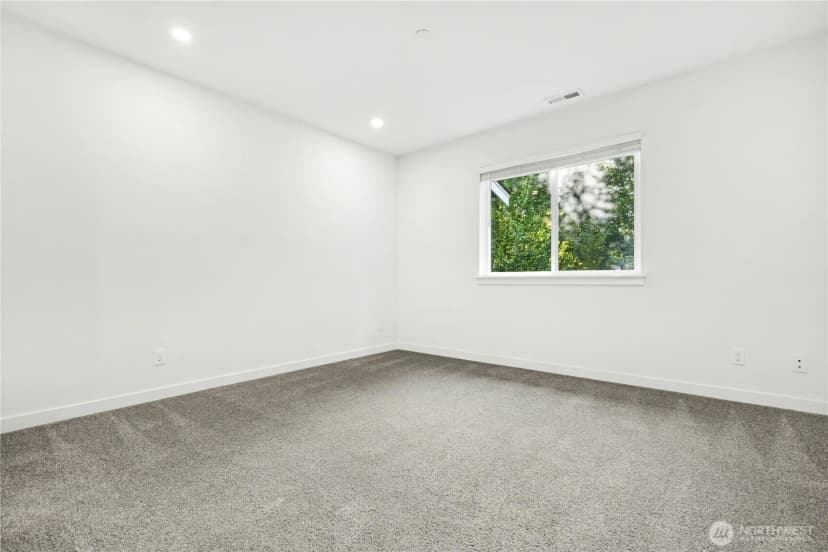 Property photo for 196 Countryman Dr, Monroe photo 23