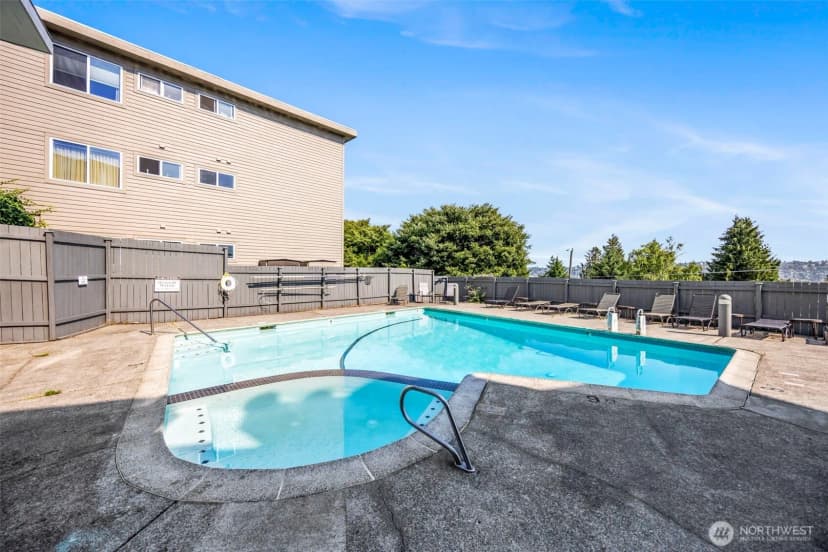 Property photo for 3601 24th Avenue W #207, Seattle photo 23
