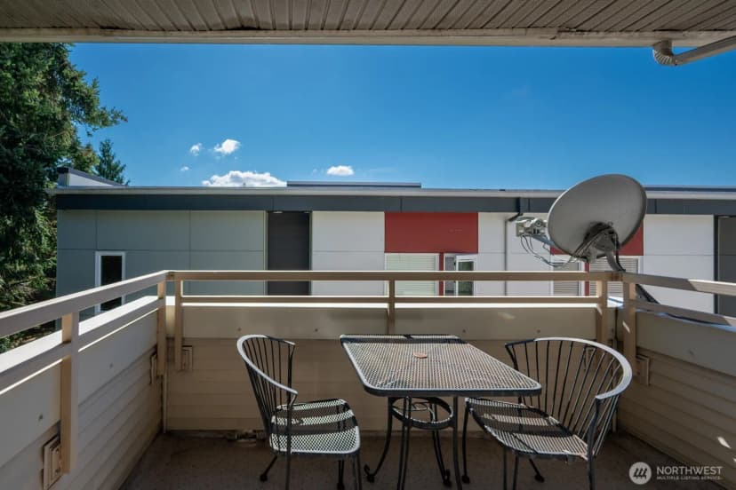 Property photo for 12534 15th Avenue Ne #36, Seattle photo 16