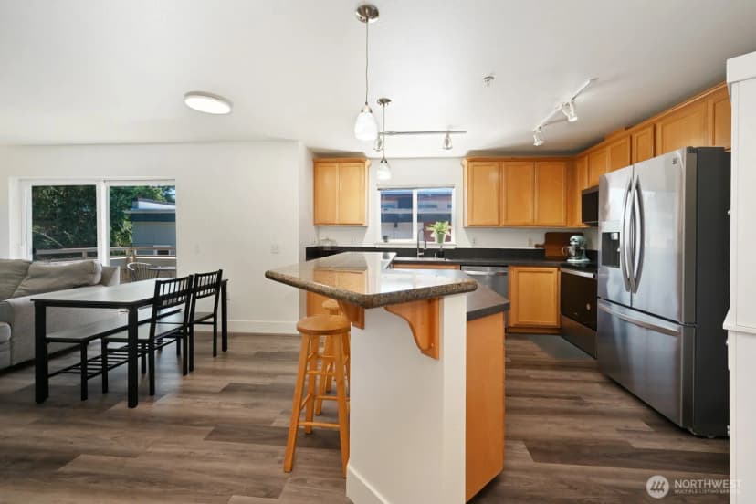 Property photo for 12534 15th Avenue Ne #36, Seattle photo 8