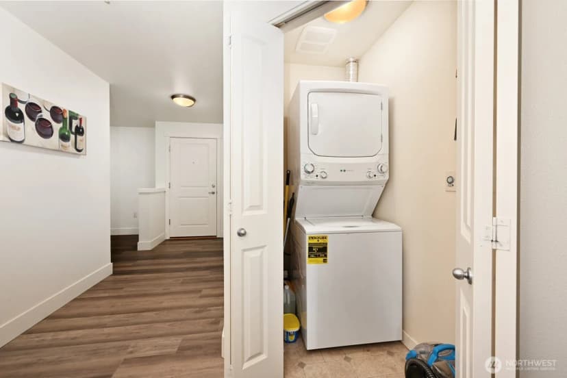 Property photo for 12534 15th Avenue Ne #36, Seattle photo 28