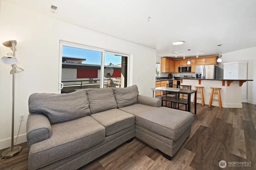 Property photo for 12534 15th Avenue Ne #36, Seattle photo 14
