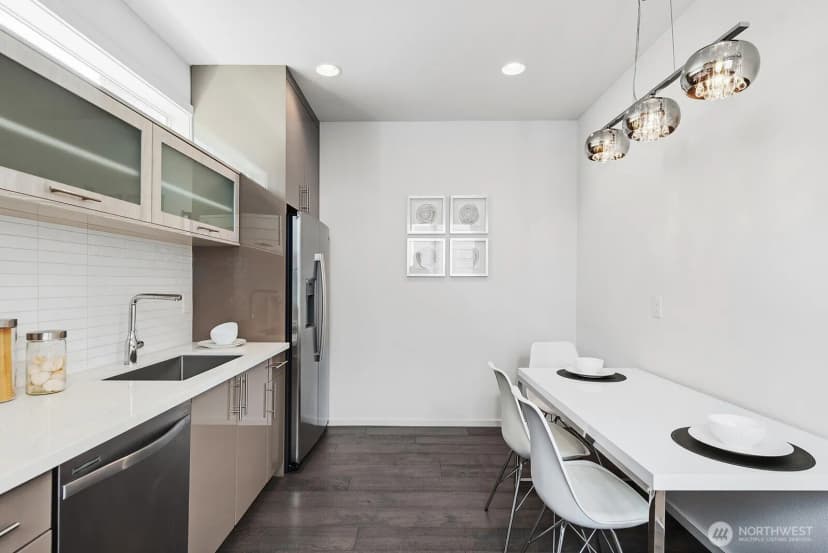 Property photo for 732 26th Avenue S #a, Seattle photo 6