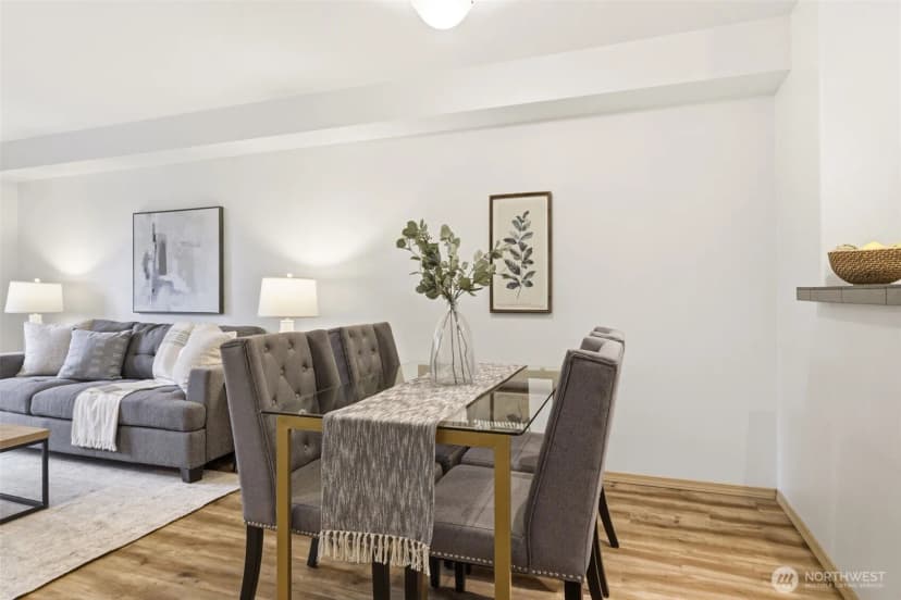 Property photo for 9057 Greenwood Avenue N #102, Seattle photo 4