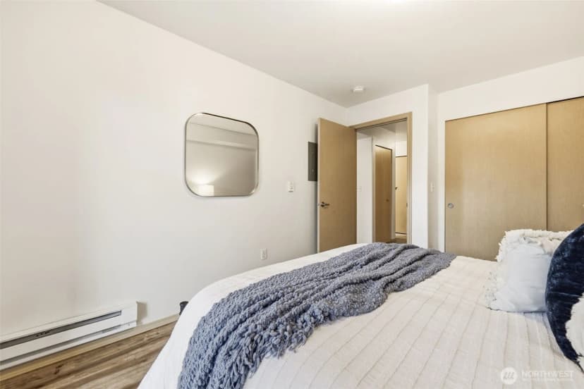 Property photo for 9057 Greenwood Avenue N #102, Seattle photo 12