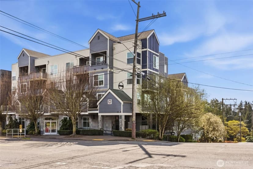 Property photo for 9057 Greenwood Avenue N #102, Seattle photo 20