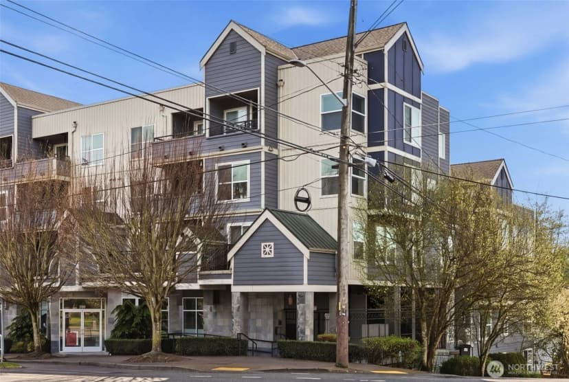 Property photo for 9057 Greenwood Avenue N #102, Seattle photo 17