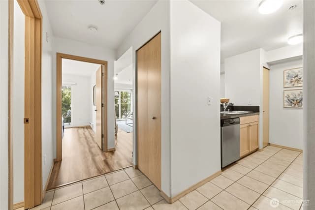Property photo for 9057 Greenwood Avenue N #102, Seattle photo 5