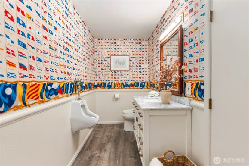 Property photo for 954 S Locust Lane, Tacoma photo 30