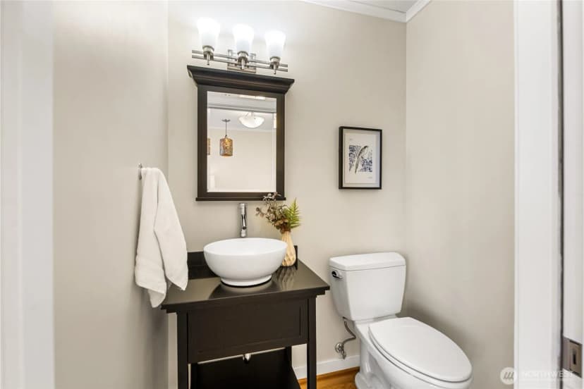 Property photo for 3205 E Pine Street, Seattle photo 22