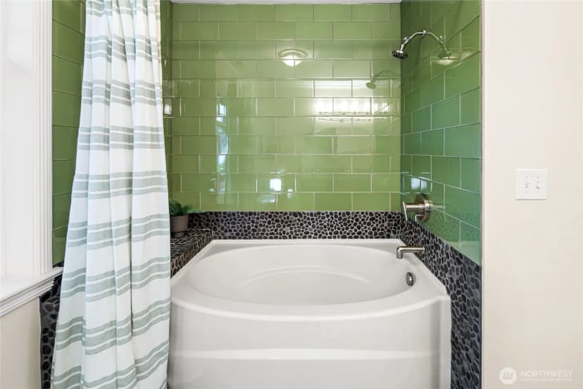 Property photo for 3205 E Pine Street, Seattle photo 31