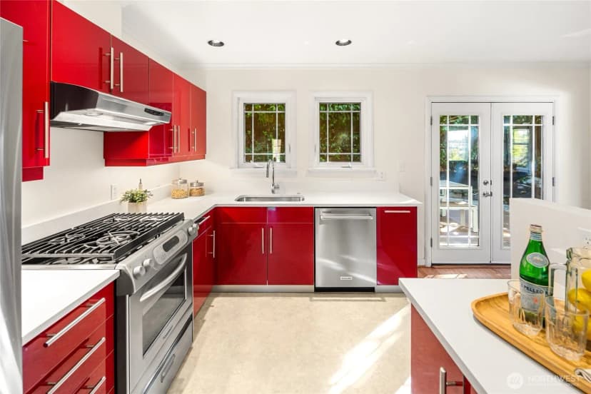 Property photo for 3205 E Pine Street, Seattle photo 11