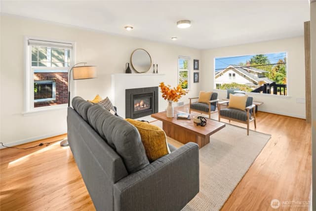 Property photo for 3205 E Pine Street, Seattle photo 5