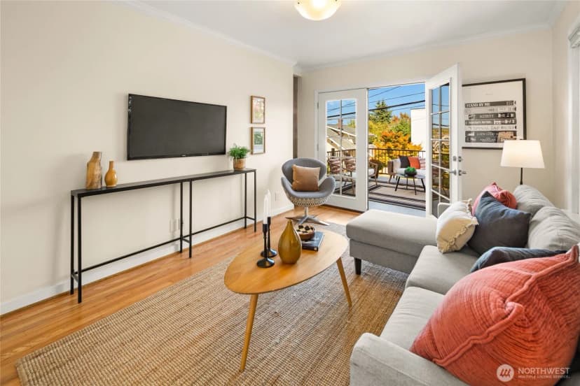 Property photo for 3205 E Pine Street, Seattle photo 13