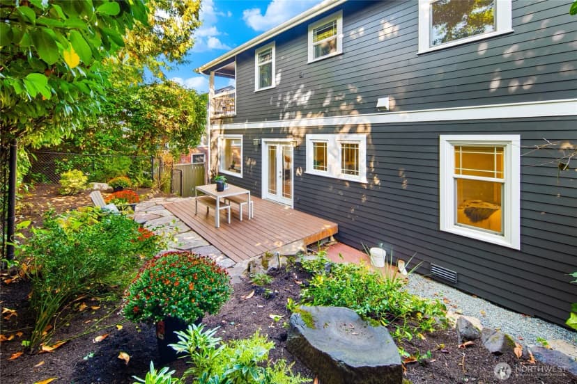 Property photo for 3205 E Pine Street, Seattle photo 37
