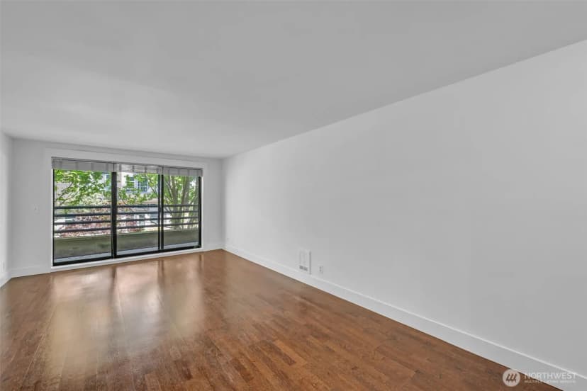 Property photo for 3401 Wallingford Avenue N #210, Seattle photo 10