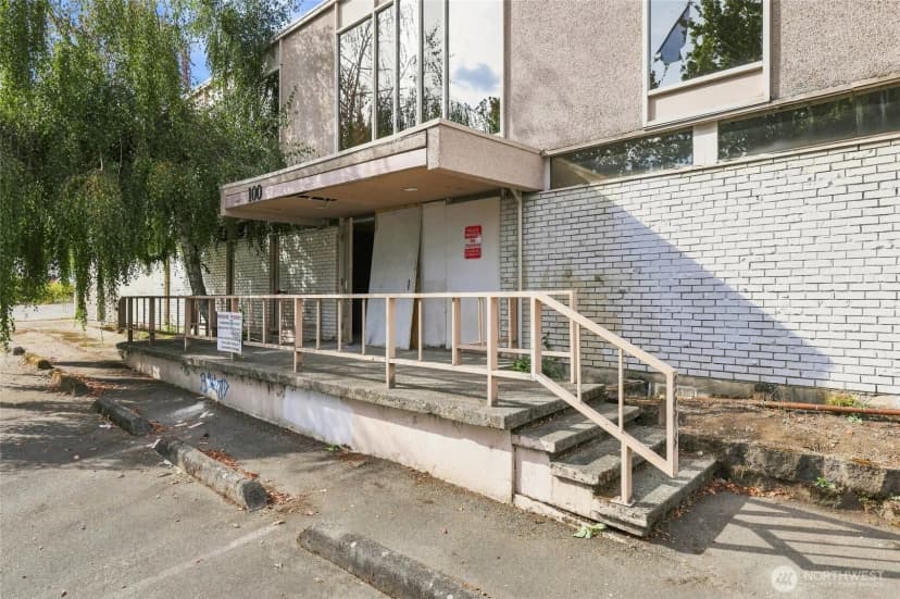 Property photo for 100 S 2nd Street, Renton photo 9