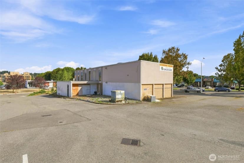 Property photo for 100 S 2nd Street, Renton photo 4