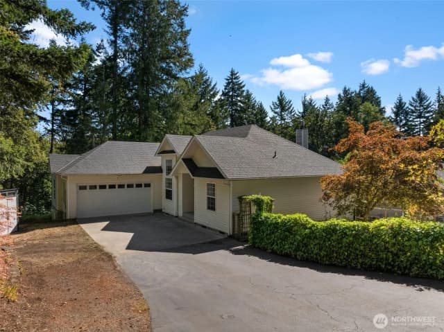 Property photo for 10939 Branch Place Se, Port Orchard photo 5