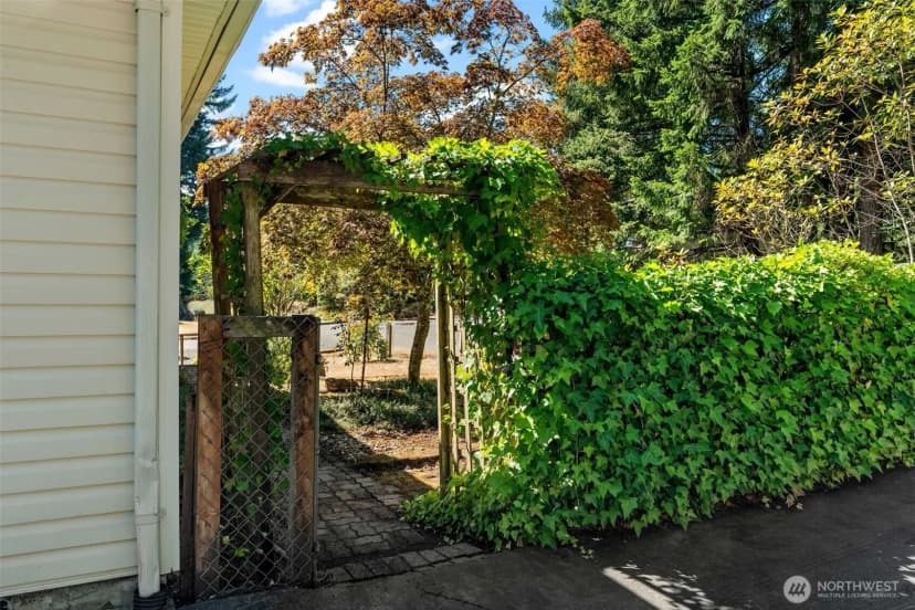 Property photo for 10939 Branch Place Se, Port Orchard photo 31