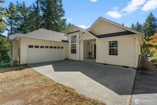 Property photo for 10939 Branch Place Se, Port Orchard