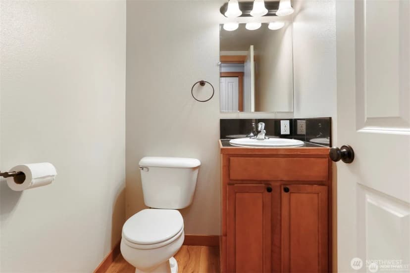 Property photo for 900 Sw Elmgrove Street, Seattle photo 14