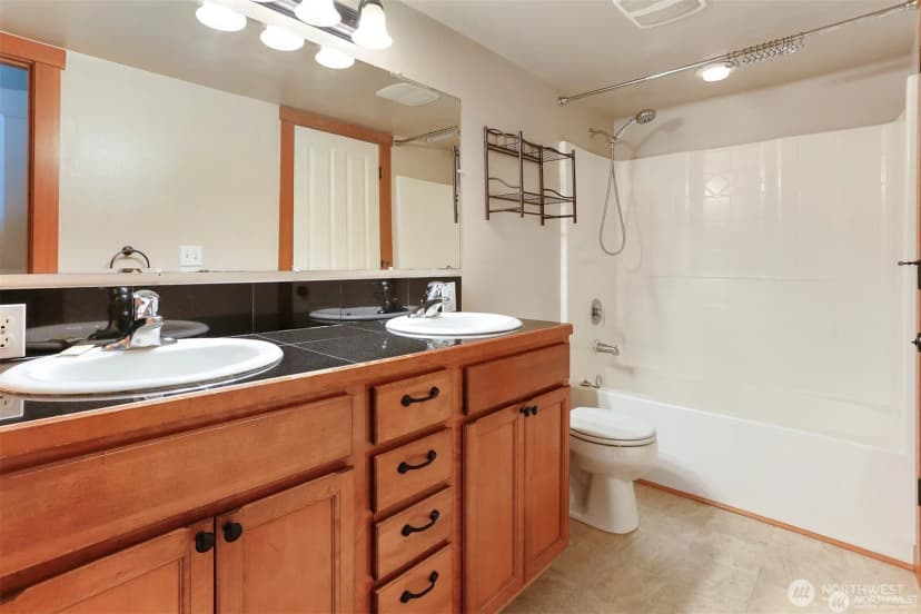 Property photo for 900 Sw Elmgrove Street, Seattle photo 19