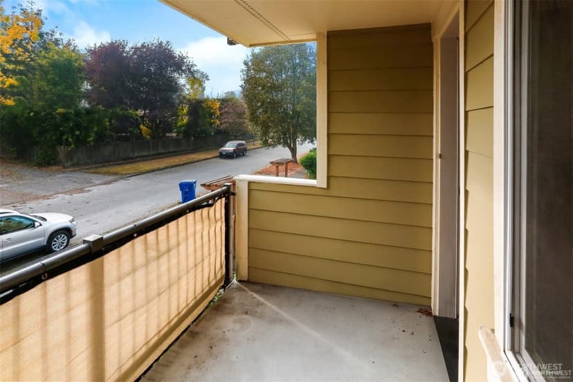 Property photo for 900 Sw Elmgrove Street, Seattle photo 9