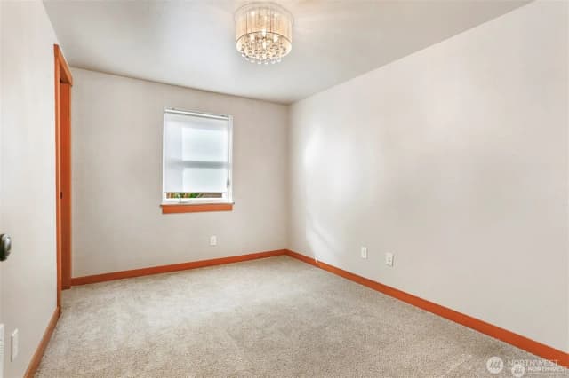 Property photo for 900 Sw Elmgrove Street, Seattle photo 3