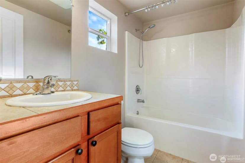 Property photo for 900 Sw Elmgrove Street, Seattle photo 20