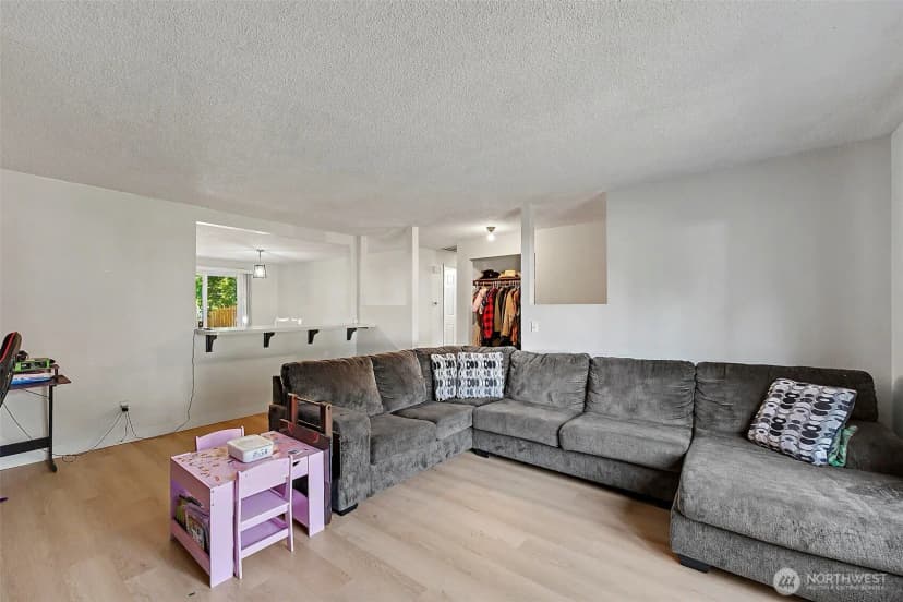 Property photo for 18620 9th Ave Court E, Spanaway photo 8