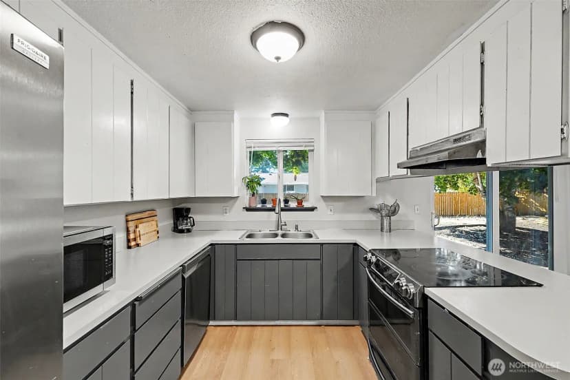 Property photo for 18620 9th Ave Court E, Spanaway photo 13