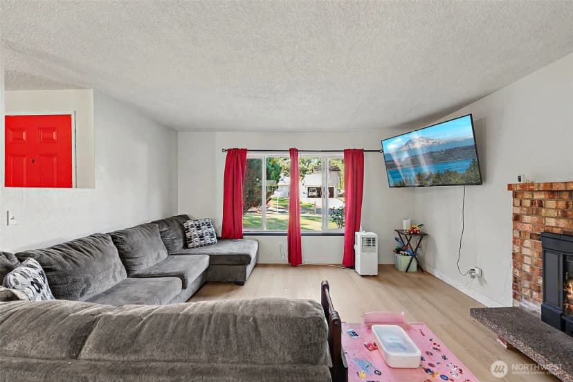 Property photo for 18620 9th Ave Court E, Spanaway photo 7