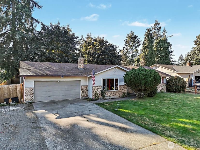 Property photo for 18620 9th Ave Court E, Spanaway photo 3