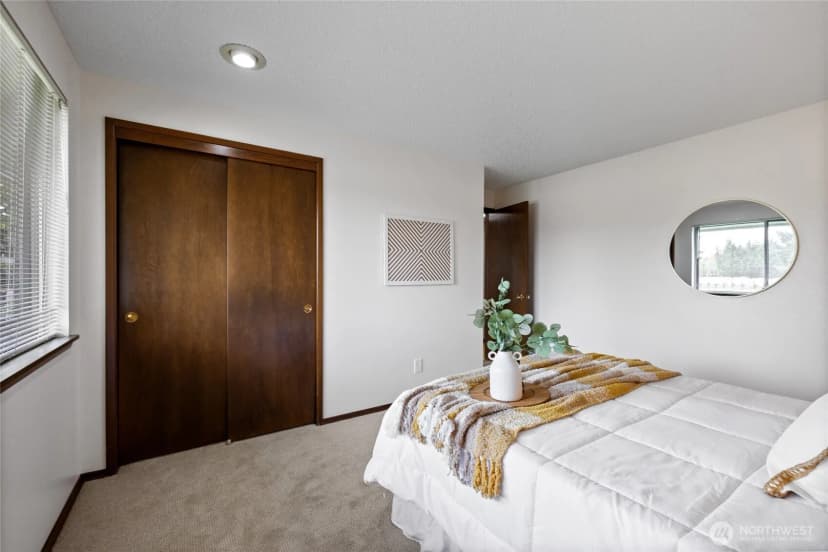 Property photo for 921 S 129th Street, Tacoma photo 24