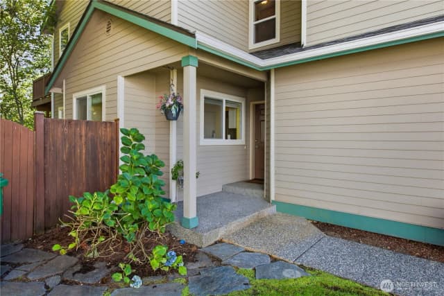 Property photo for 2027 187th Place Se, Bothell photo 3