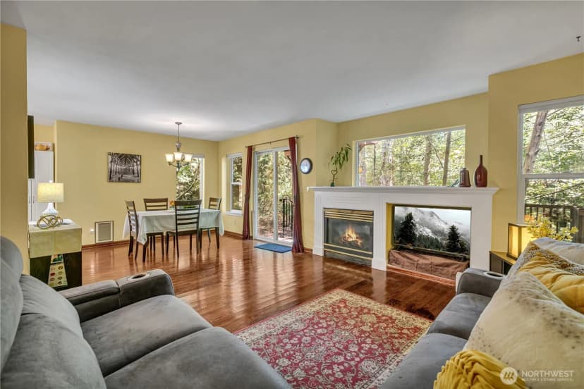 Property photo for 2027 187th Place Se, Bothell photo 4