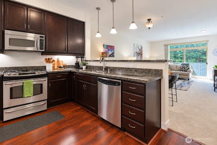 Property photo for 15700 116th Avenue Ne #209, Bothell photo 5