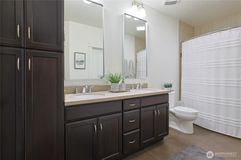 Property photo for 15700 116th Avenue Ne #209, Bothell photo 14