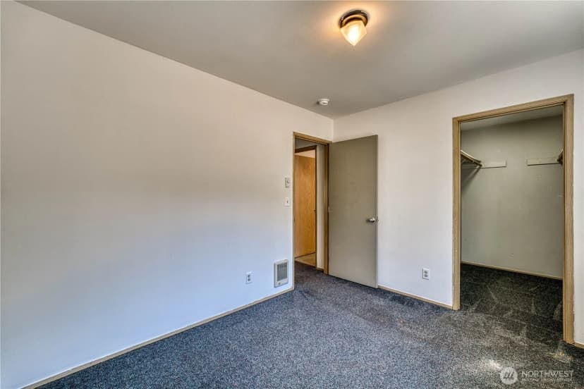 Property photo for 6736 Ne Admiral Lane, Hansville photo 18