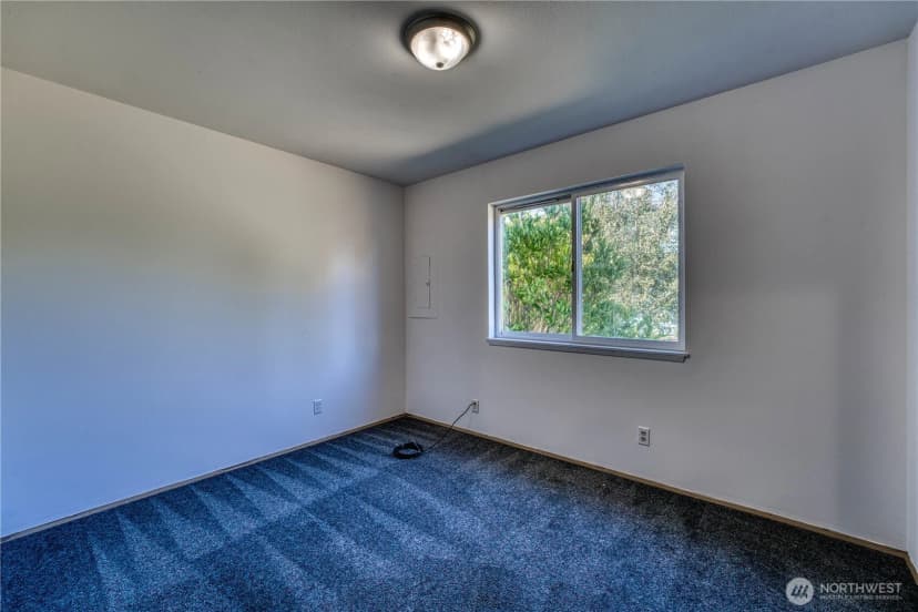 Property photo for 6736 Ne Admiral Lane, Hansville photo 19