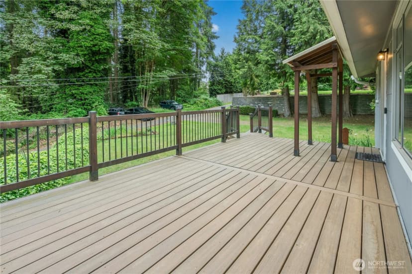 Property photo for 13816 Ne 137th Street, Kirkland photo 27