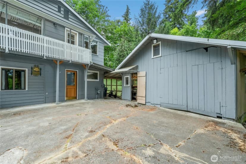 Property photo for 13816 Ne 137th Street, Kirkland photo 29
