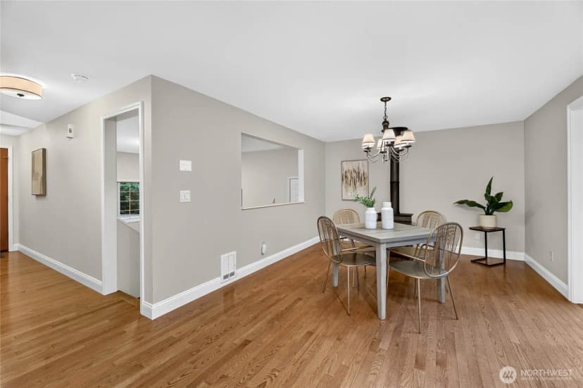 Property photo for 32323 Ne 112th Street, Carnation photo 14