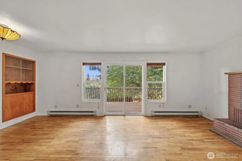 Property photo for 4511 Lakeway Drive, Bellingham photo 16