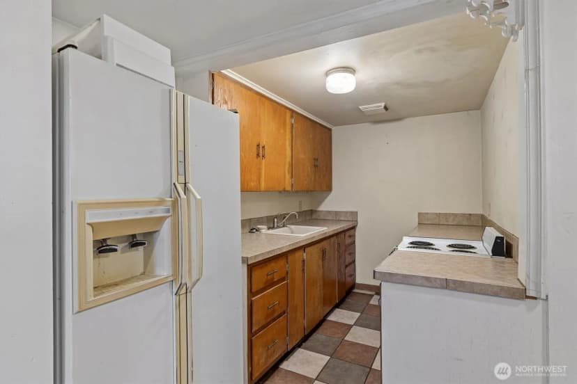 Property photo for 4511 Lakeway Drive, Bellingham photo 24